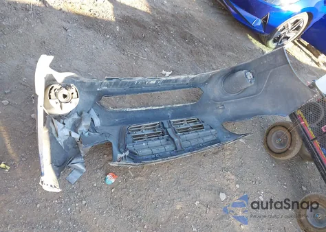 2016 Subaru Outback 3.6R Limited из США, поврежденный, VIN 4S4BSENC0G3288982